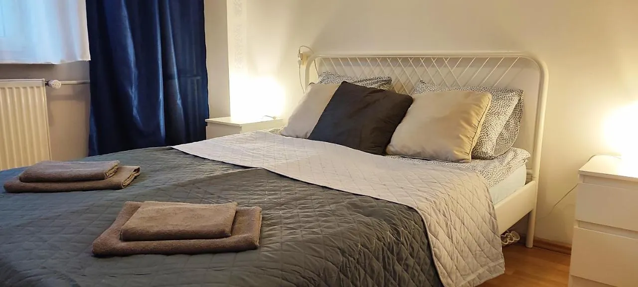 Top Apartamenty Centrum - Metro Rondo Onz Varsó
