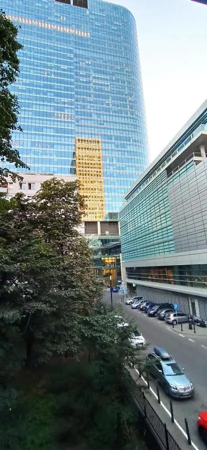 Top Apartamenty Centrum - Metro Rondo Onz 华沙 0*,  波兰